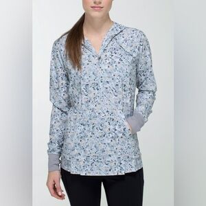 Lululemon Lightened Up Pullover, sz 6
